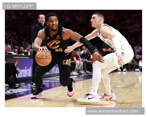 2015年骑士与步行者的经典对决回顾及赛季精彩瞬间分析