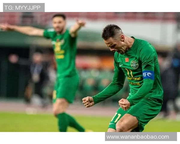 2016年鲁能泰山对阵武里南联队的精彩较量回顾与分析